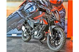 KTM 390 Adventure, 250 Adventure with low seat height, lo...